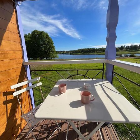 Les Logements Insolites De La Base Nautique Verneuil  Bagian luar foto